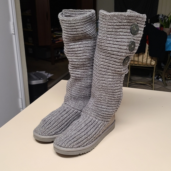Ugg Classic Cardy calve boots size 8 - Picture 1 of 8